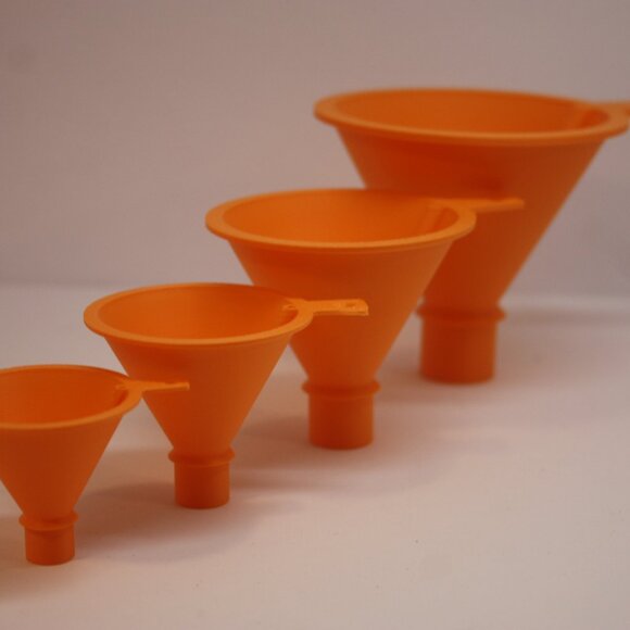 Multipurpose Orange/Red Funnel Set - 4 Pieces - Picture 5 of 10